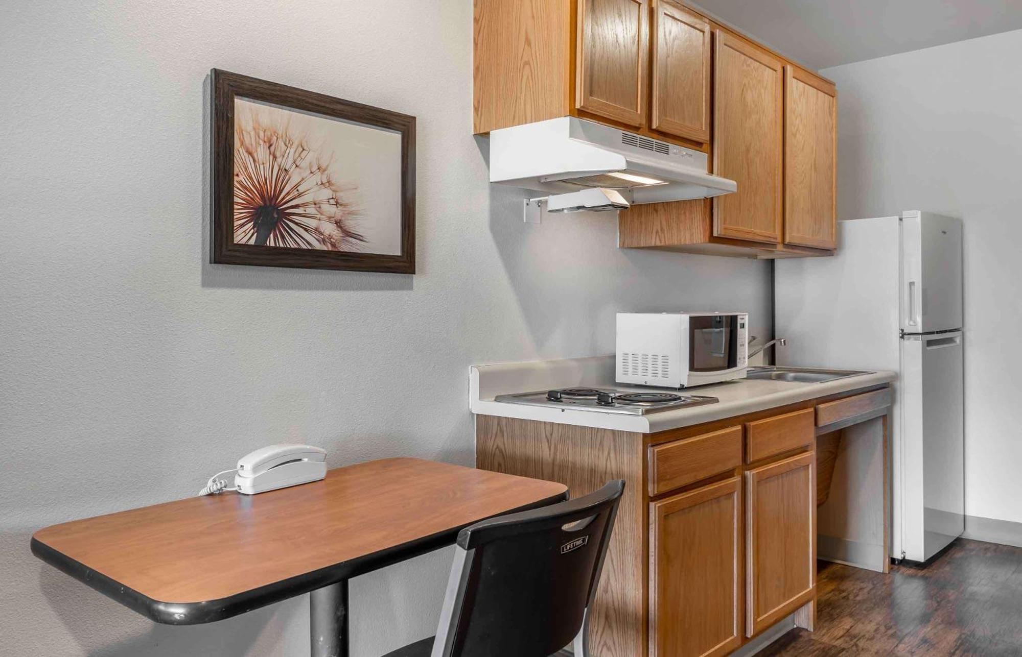 Extended Stay America Select Suites - Wichita - South Zewnętrze zdjęcie